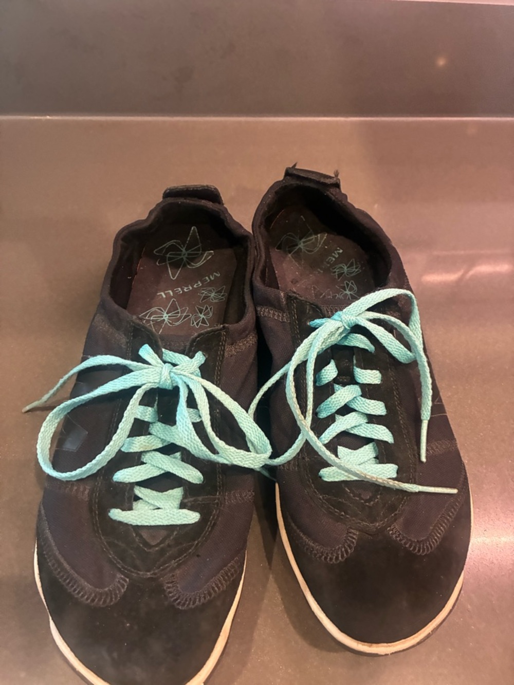 Merrell Black Sneakers with Teal Accent. Lightweight. 9